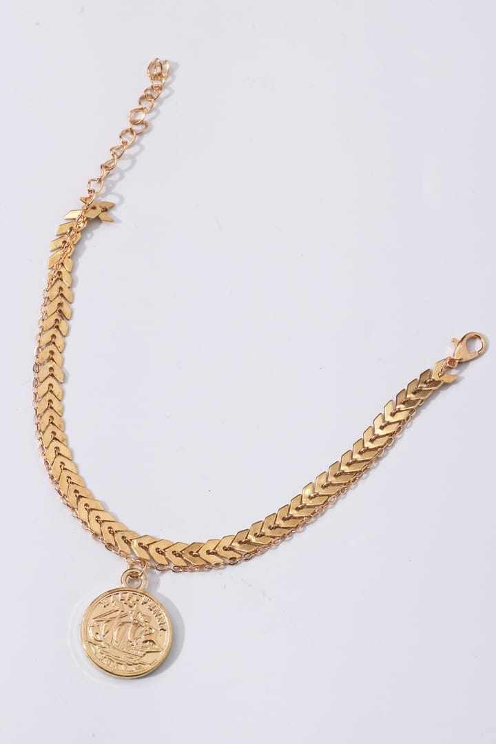 Pazaib | Artificial Metal Golden Arrow Chain Closure with Coin Hanging Foot Pazaib.<br>